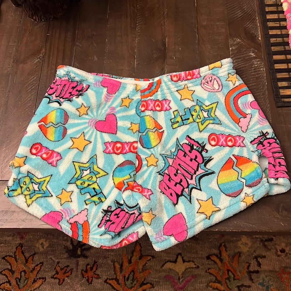 Made with Love and Kisses awesome super soft shorts - Picture 2 of 3